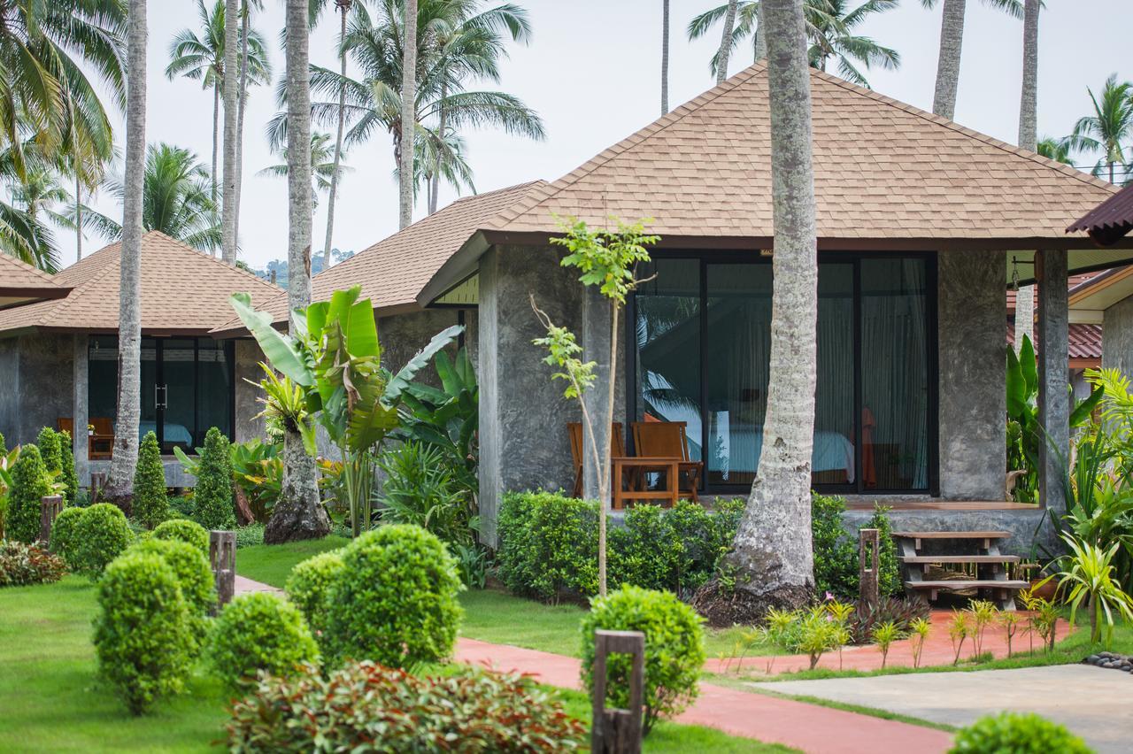 Medee Resort Ko Kut Kültér fotó