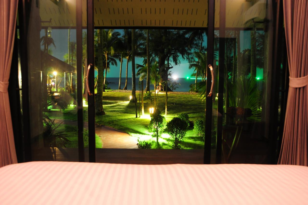 Medee Resort Ko Kut Kültér fotó