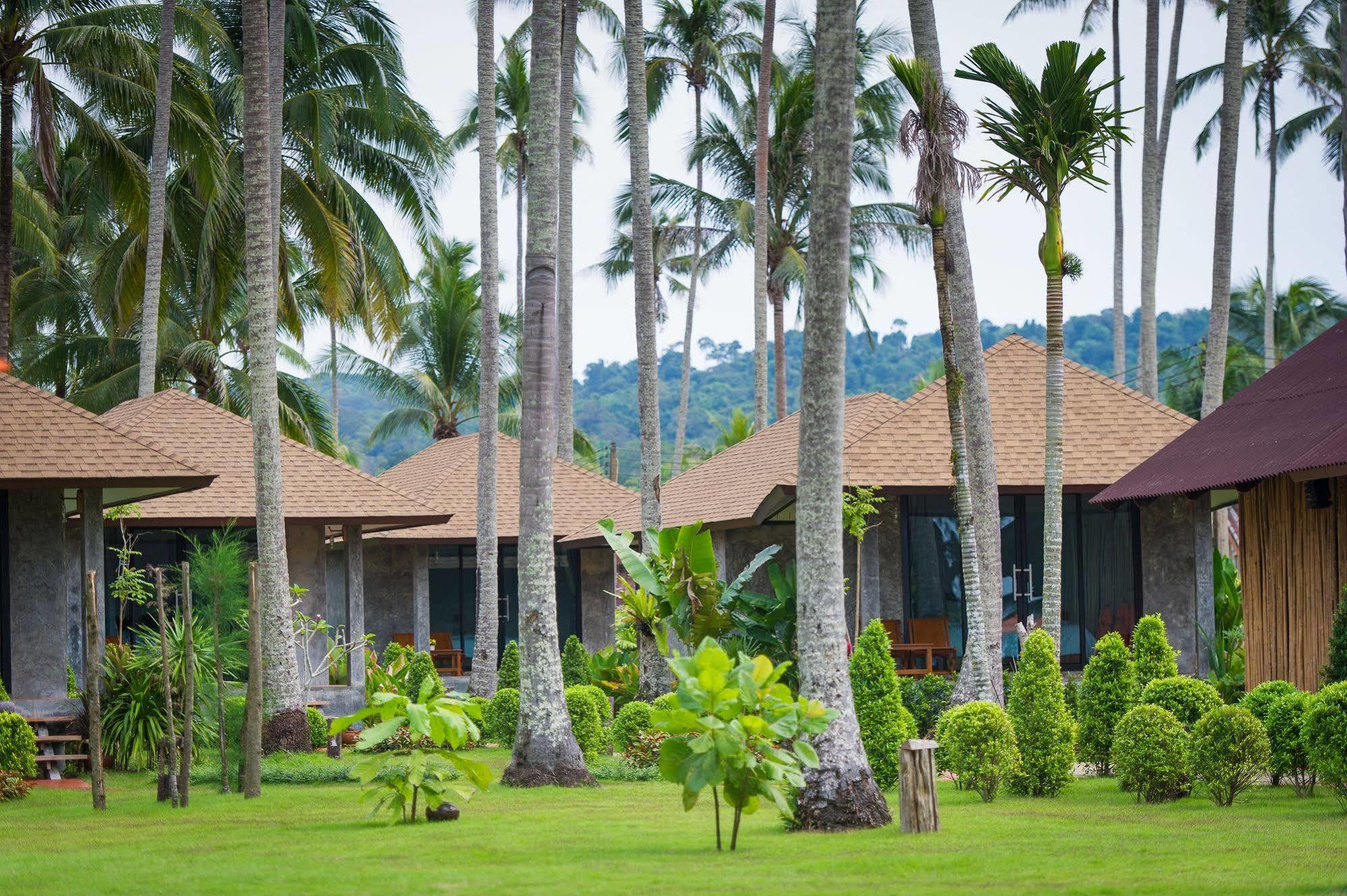 Medee Resort Ko Kut Kültér fotó