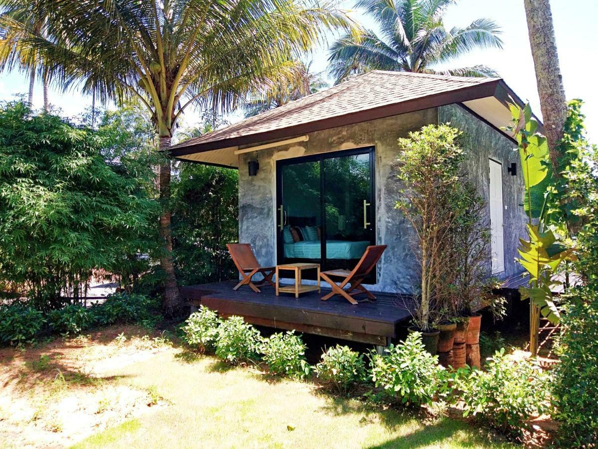 Medee Resort Ko Kut Kültér fotó
